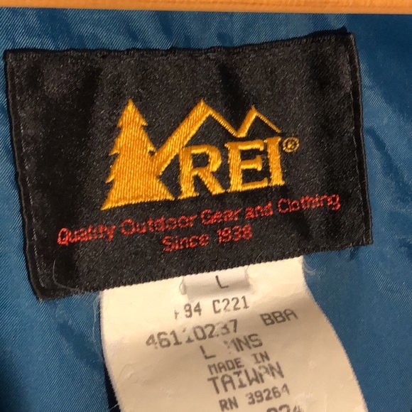REI jacket with hood - Picture 2 of 3
